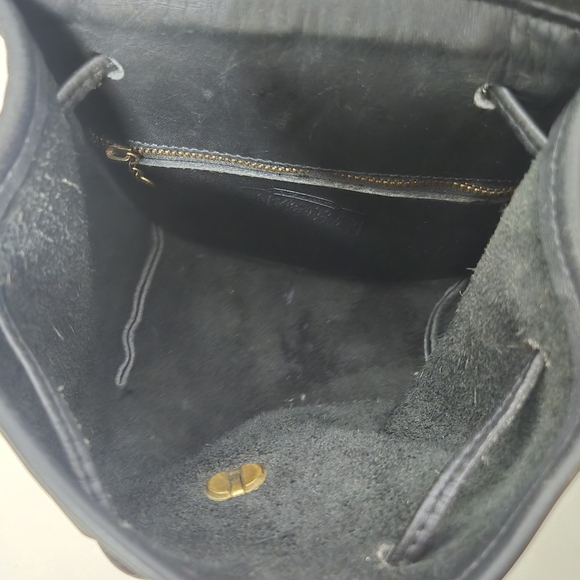 Coach Vintage Mini Backpack Black Leather DayPack 9960 90s brass hardware - Picture 16 of 16
